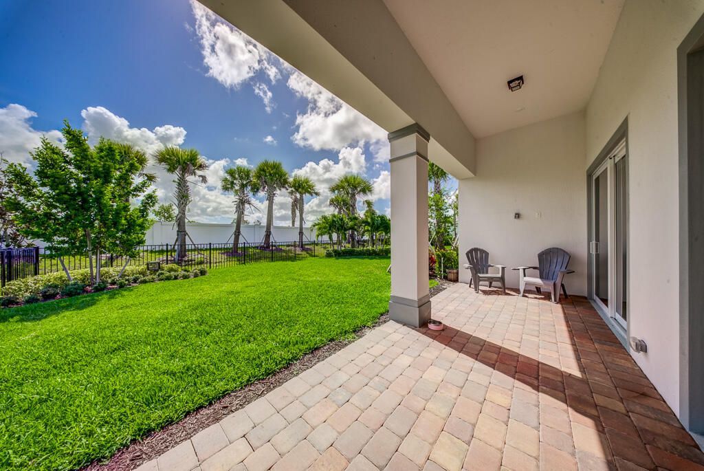 10562 Northbrook Circle, Palm Beach Gardens, FL 33412 Photo