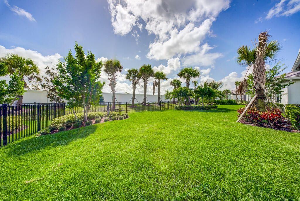 10562 Northbrook Circle, Palm Beach Gardens, FL 33412 Photo