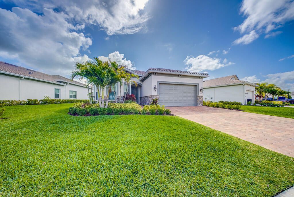 10562 Northbrook Circle, Palm Beach Gardens, FL 33412 Photo