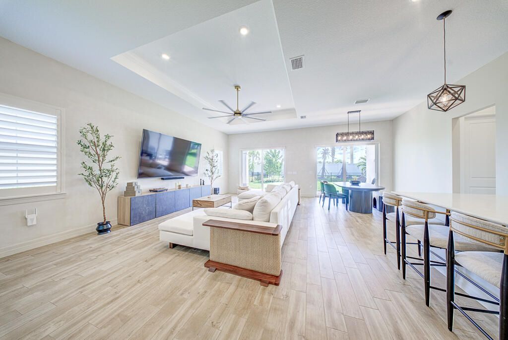 10562 Northbrook Circle, Palm Beach Gardens, FL 33412 Photo