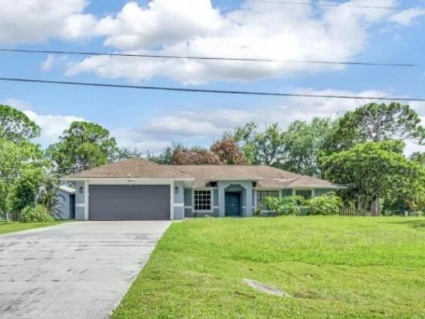 601 Howard Street, Fort Pierce, FL 34982