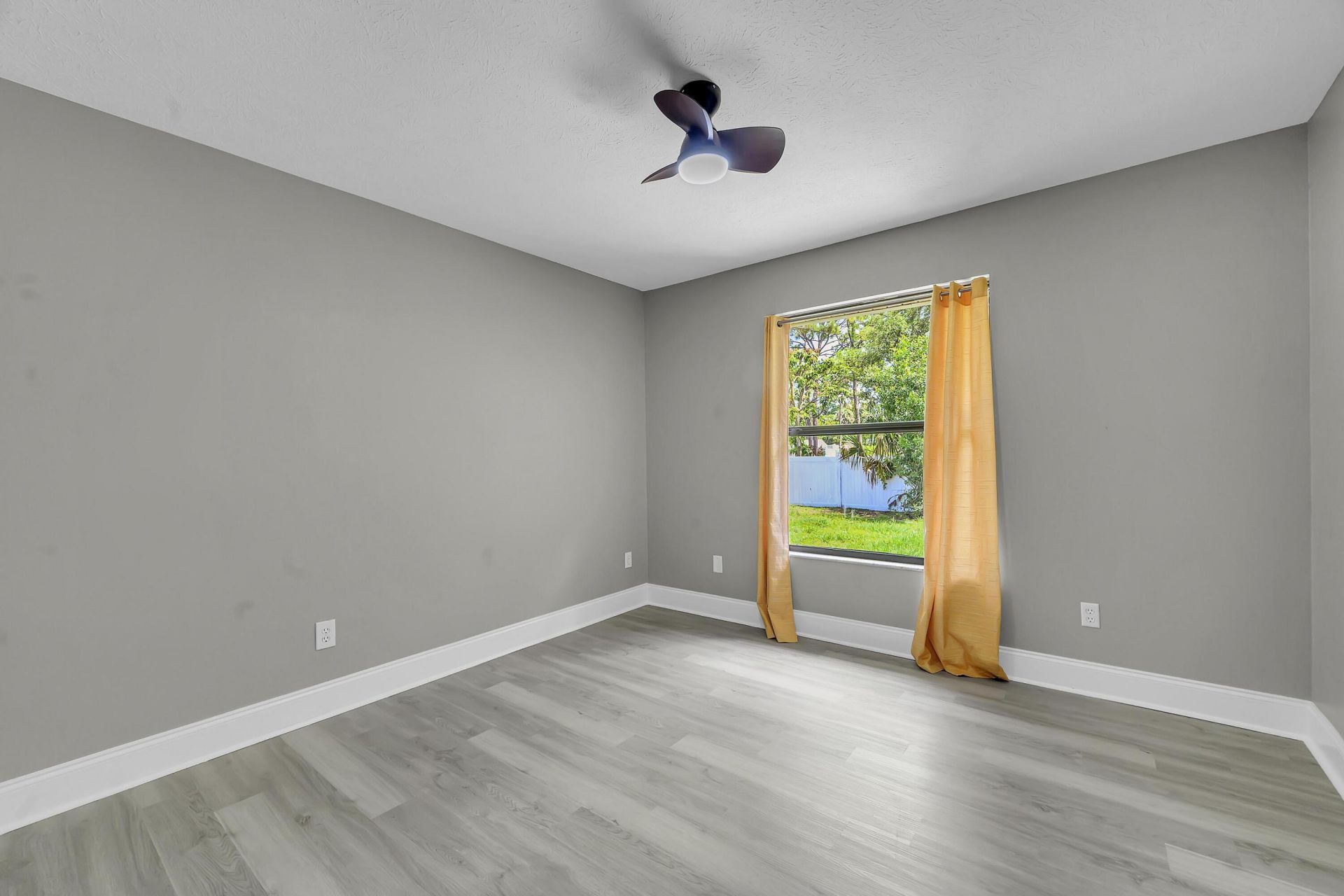 601 Howard Street, Fort Pierce, FL 34982 Photo