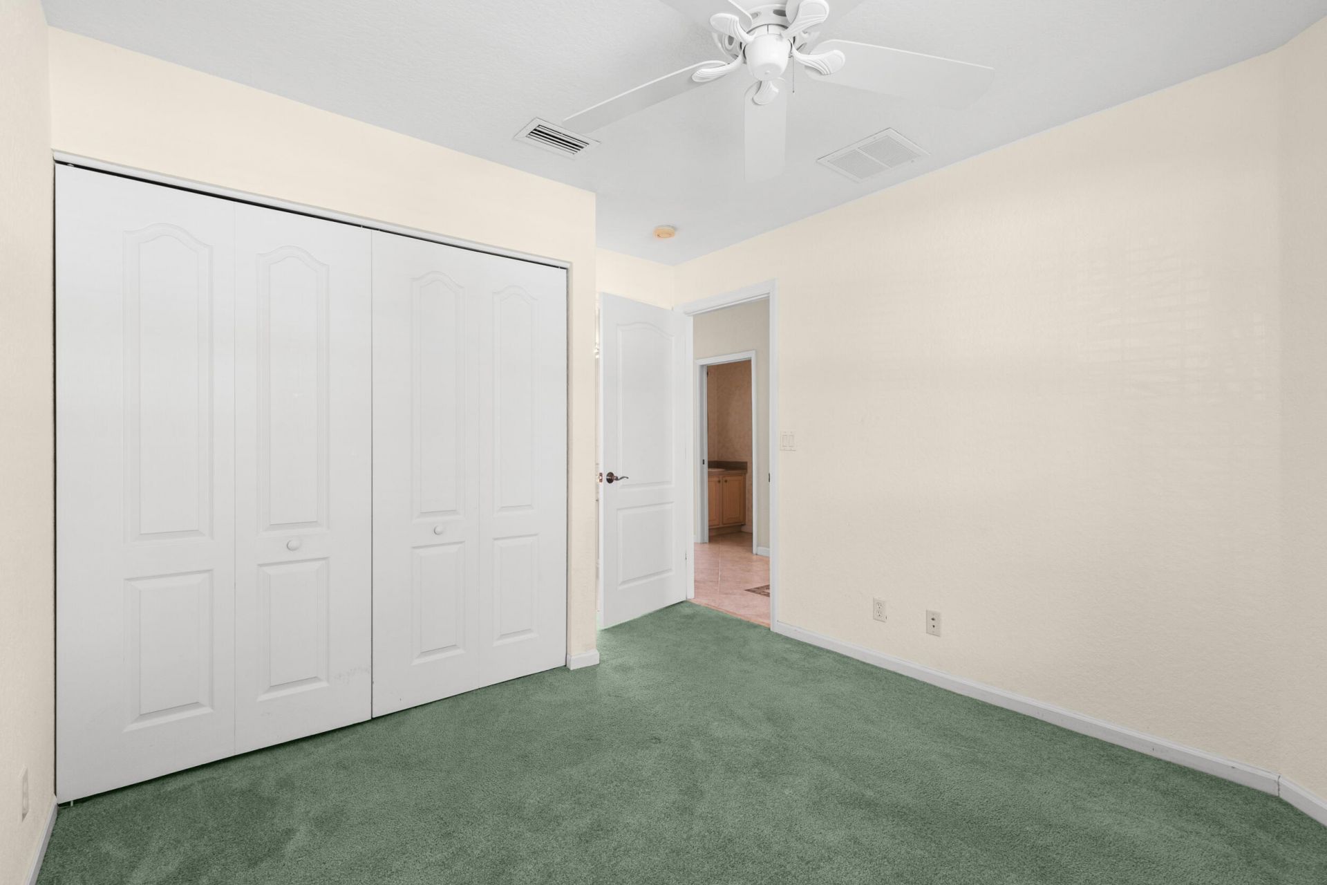 154 Berenger Walk, Royal Palm Beach, FL 33414 Photo