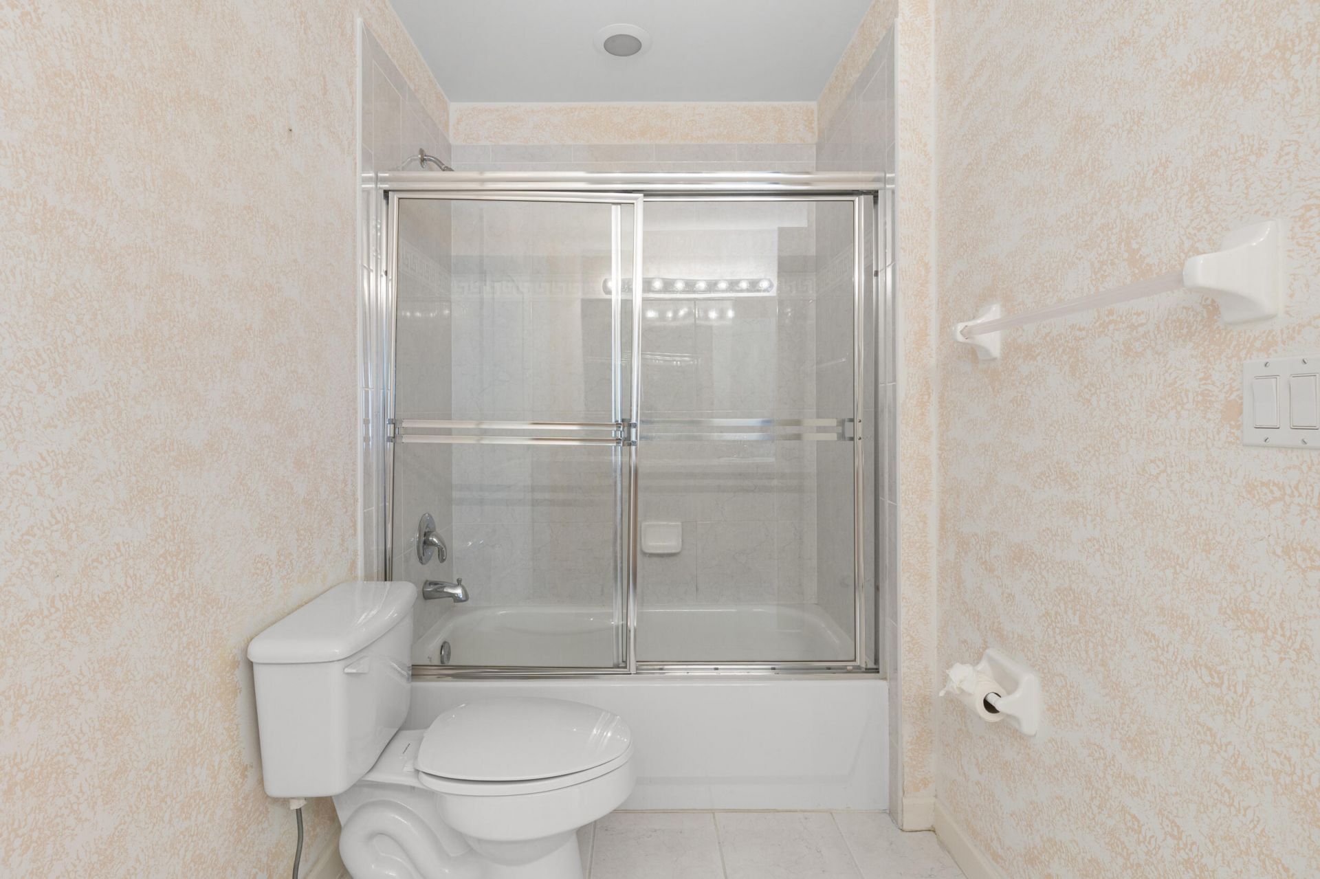 154 Berenger Walk, Royal Palm Beach, FL 33414 Photo