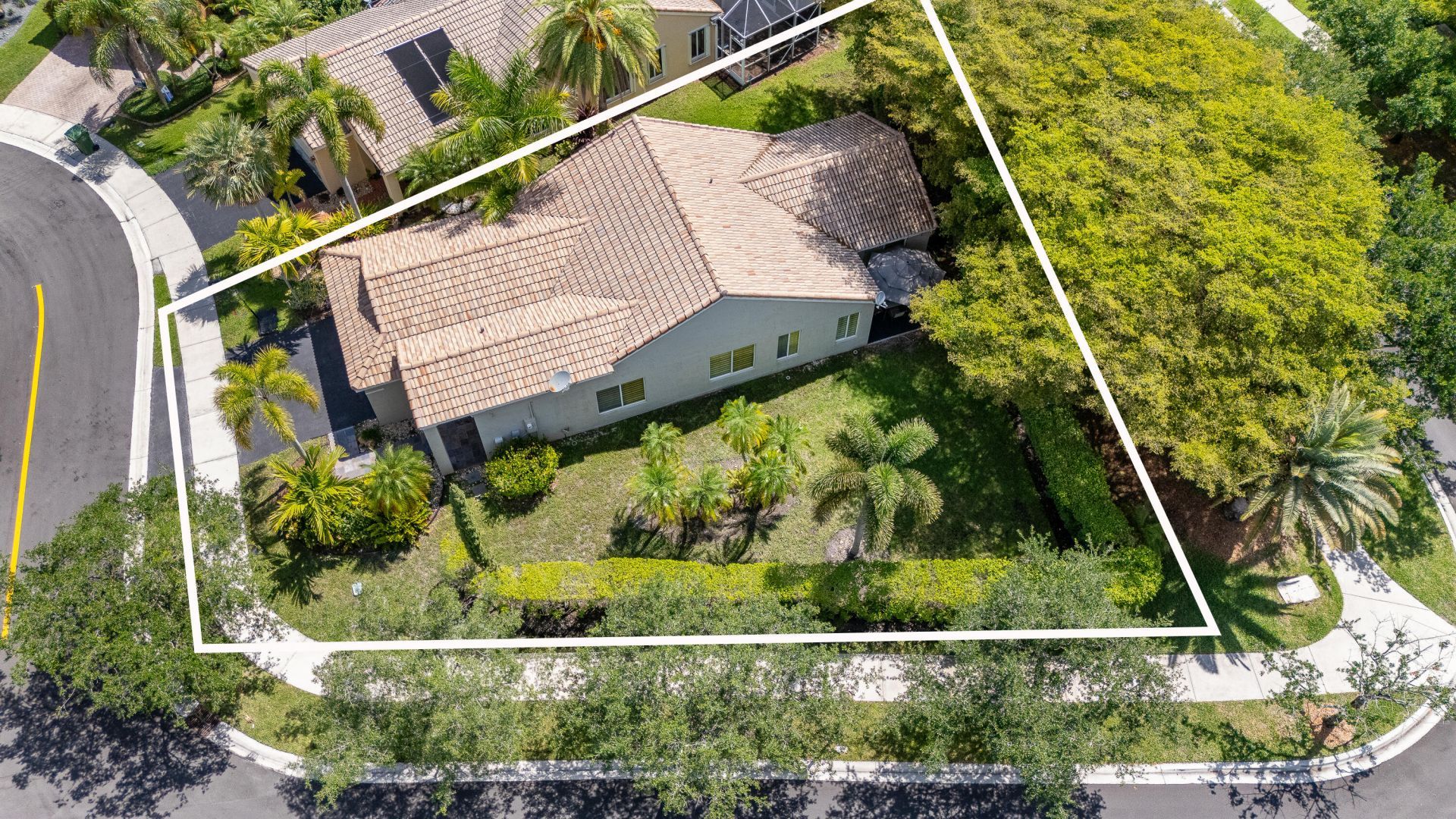 1252 Sabal Trail, Weston, FL 33327 Photo