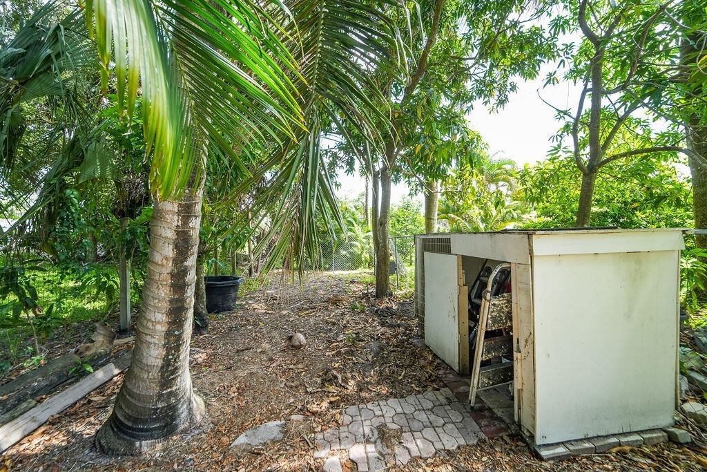 6929 N 120th Ave Avenue N, The Acreage, FL 33412 Photo