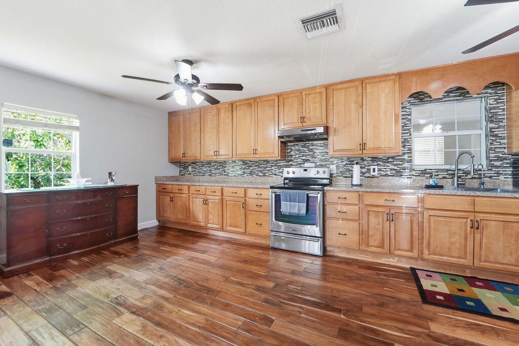 6929 N 120th Ave Avenue N, The Acreage, FL 33412 Photo