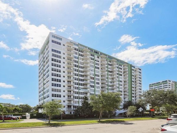 2150 Sans Souci Boulevard, Unit C402, North Miami, FL 33181