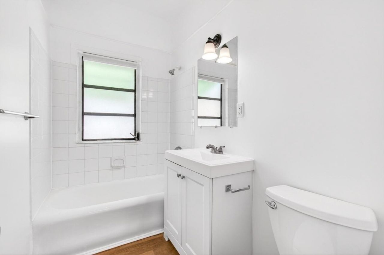 909 N B Street, Lake Worth Beach, FL 33460 Photo