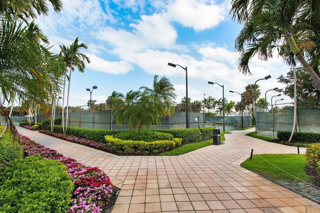 7369 Orangewood Lane, Unit 103, Boca Raton, FL 33433 Photo