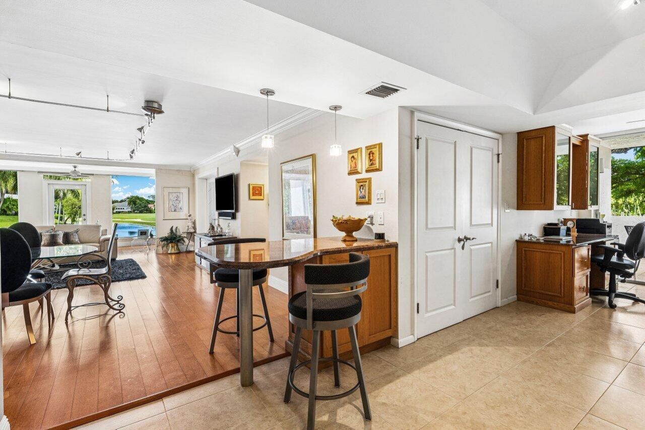 7369 Orangewood Lane, Unit 103, Boca Raton, FL 33433 Photo
