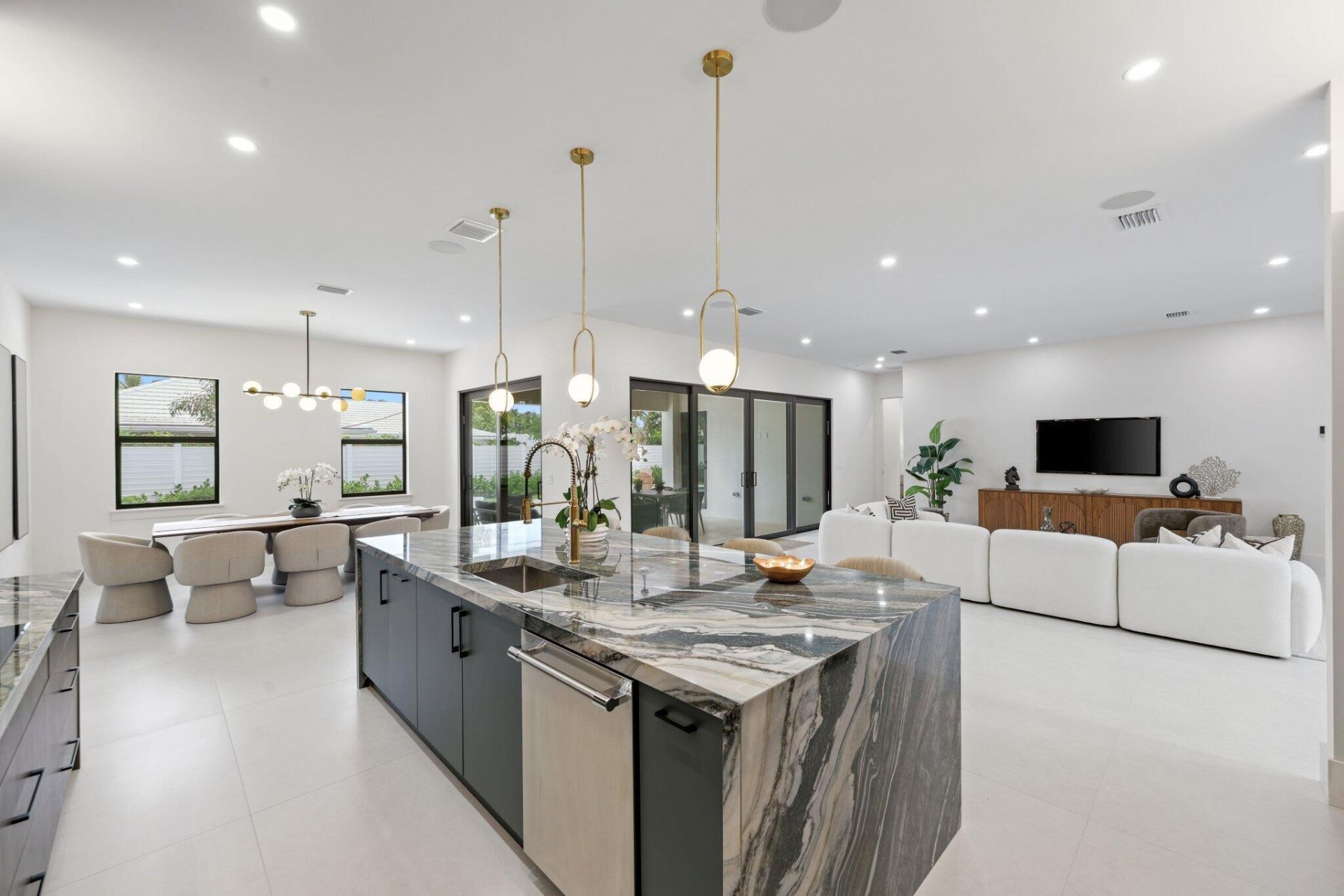 1160 Emerald Lane, Riviera Beach, FL 33404 Photo