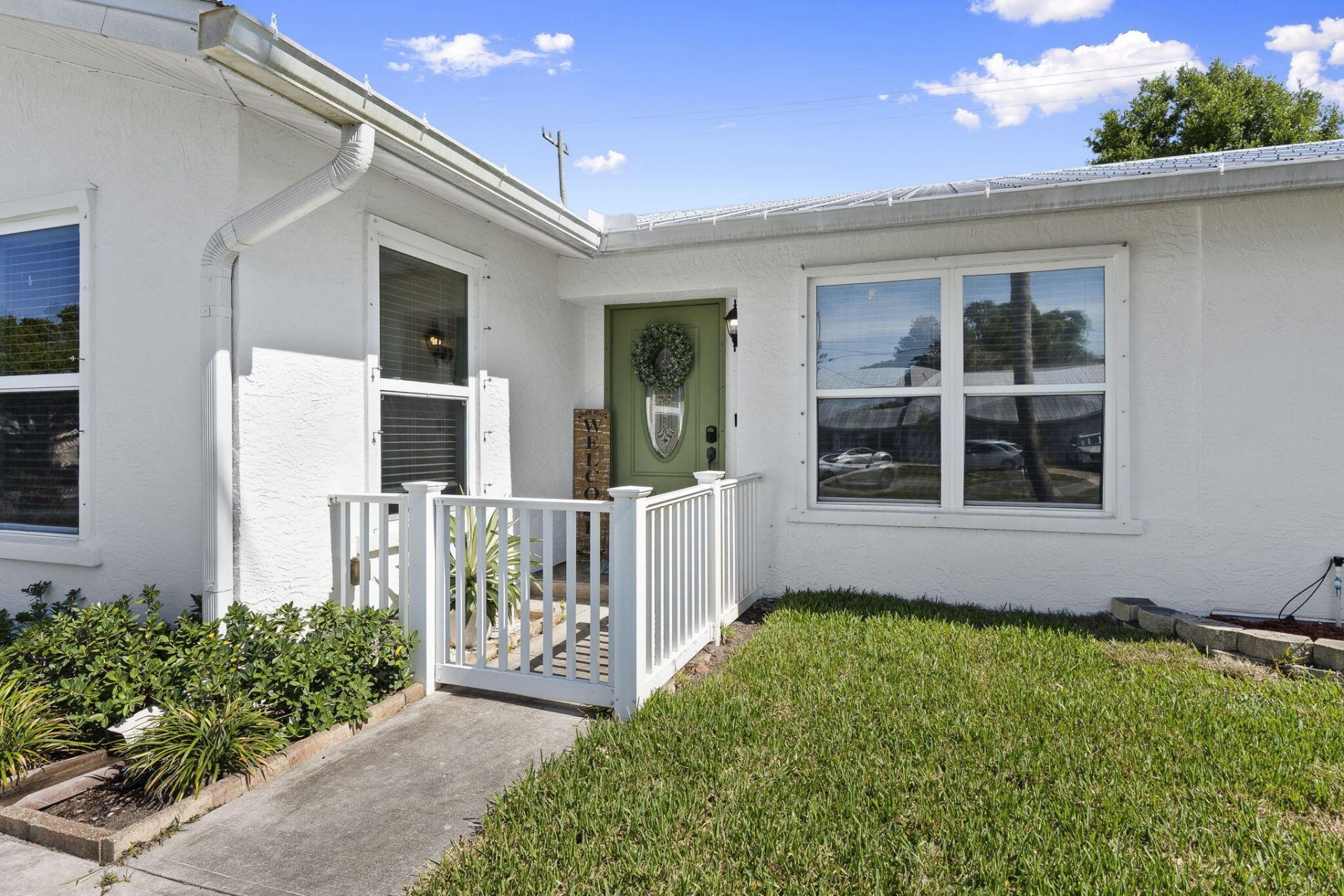 1729 NE 23rd Terrace, Jensen Beach, FL 34957 Photo