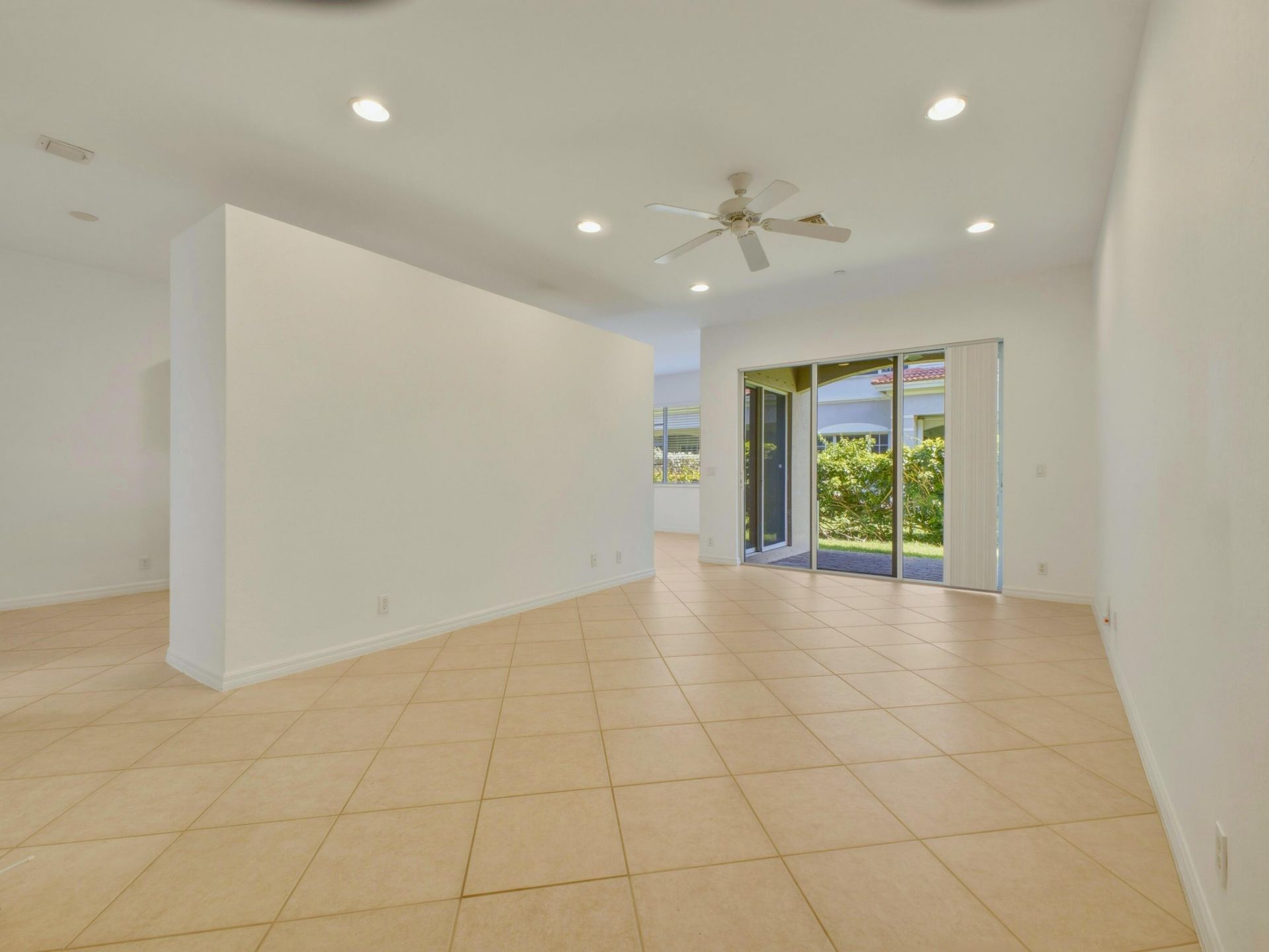 119 Lancaster Road, Boynton Beach, FL 33426 Photo