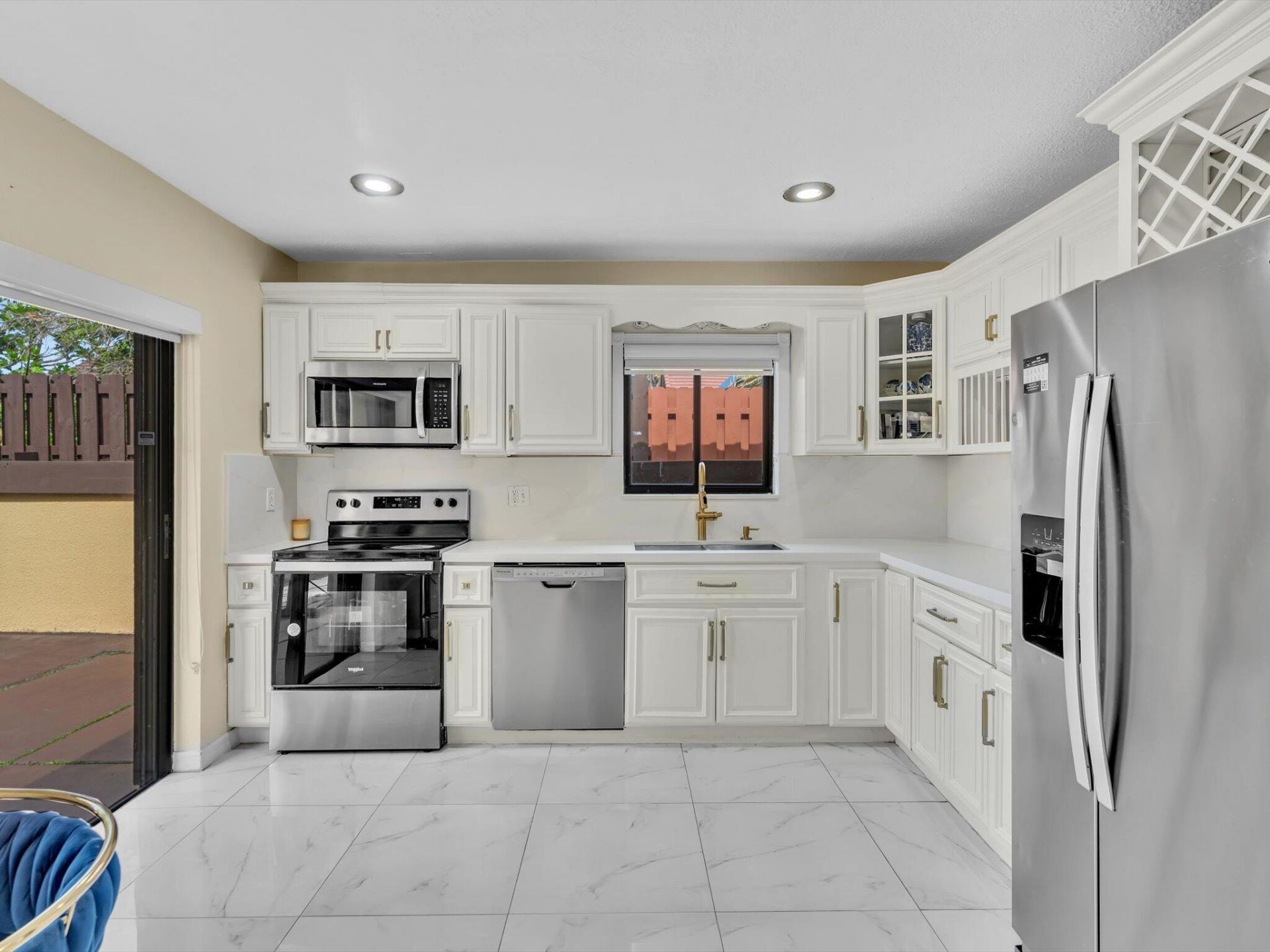 20331 NE 10th Court, Miami, FL 33179 Photo