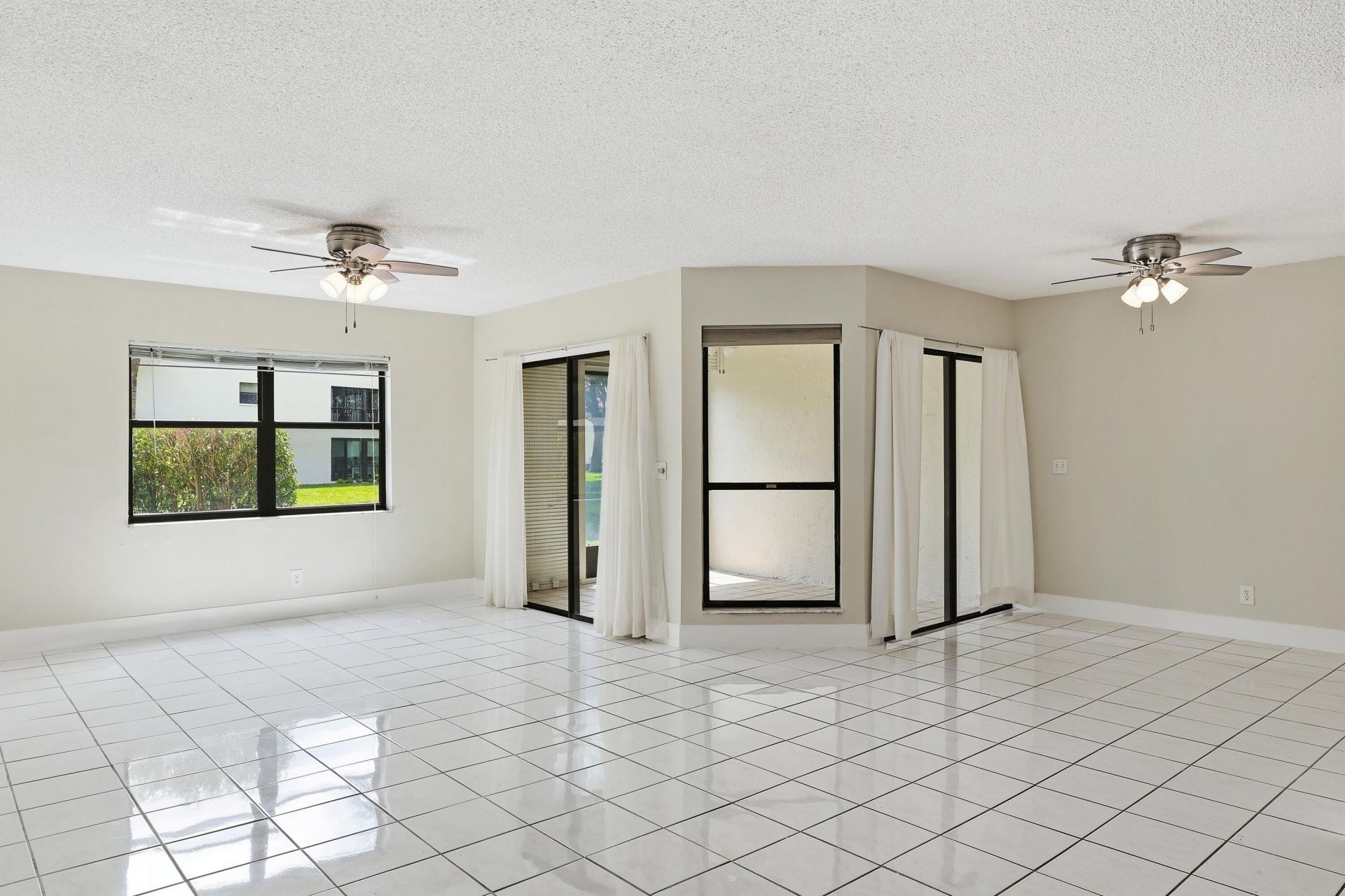3242 Perimeter Drive, Greenacres, FL 33467 Photo