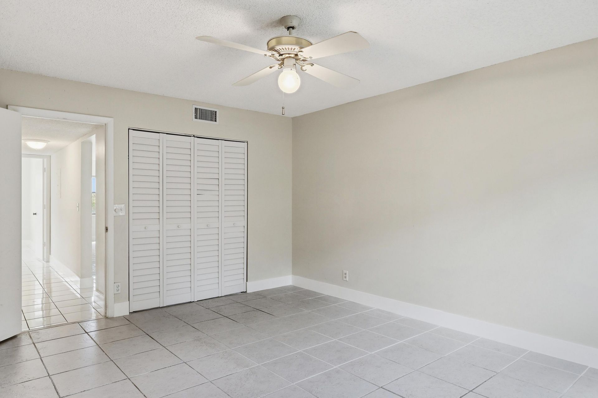 3242 Perimeter Drive, Greenacres, FL 33467 Photo