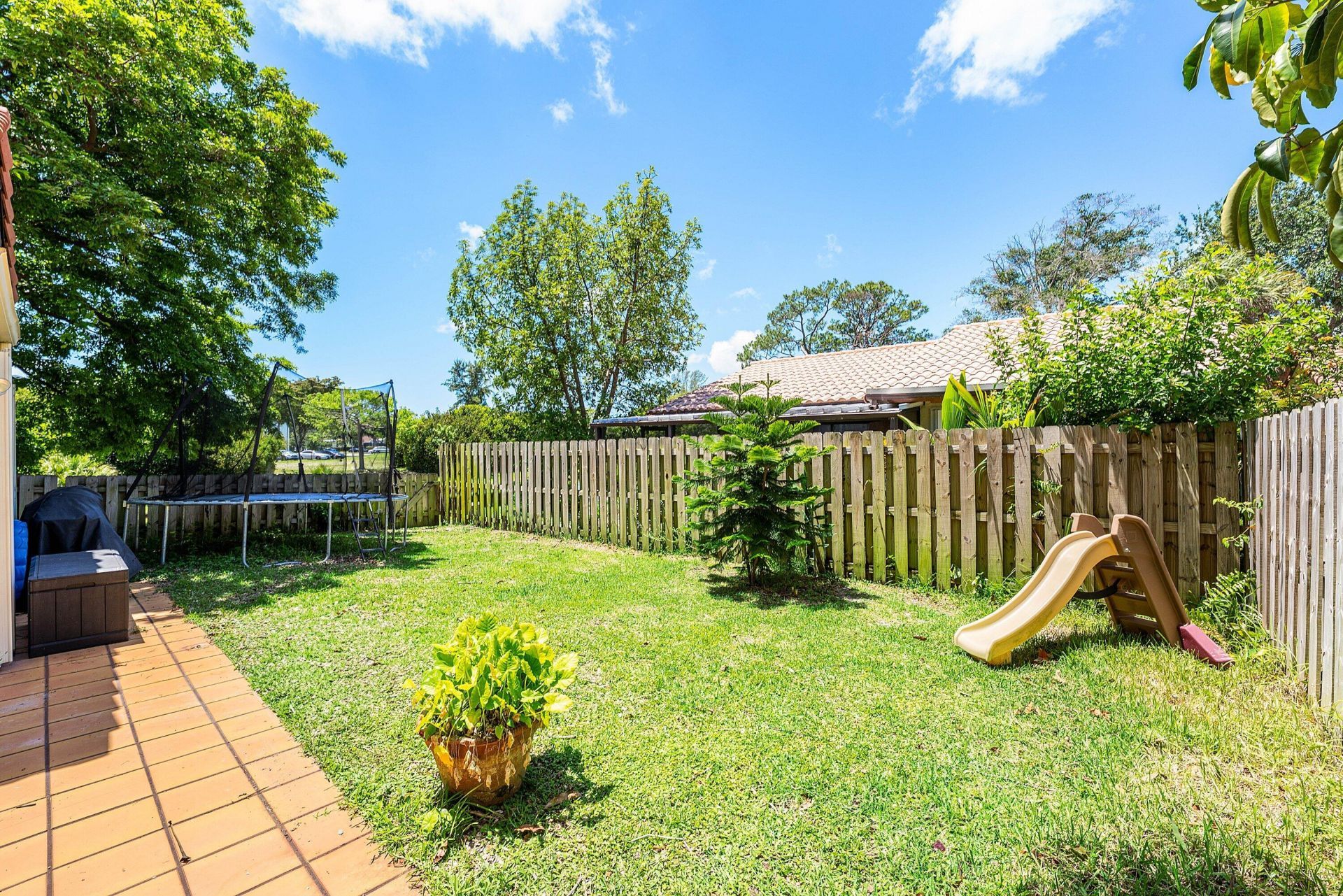 2810 Sand Pines Court, Lake Worth, FL 33462 Photo