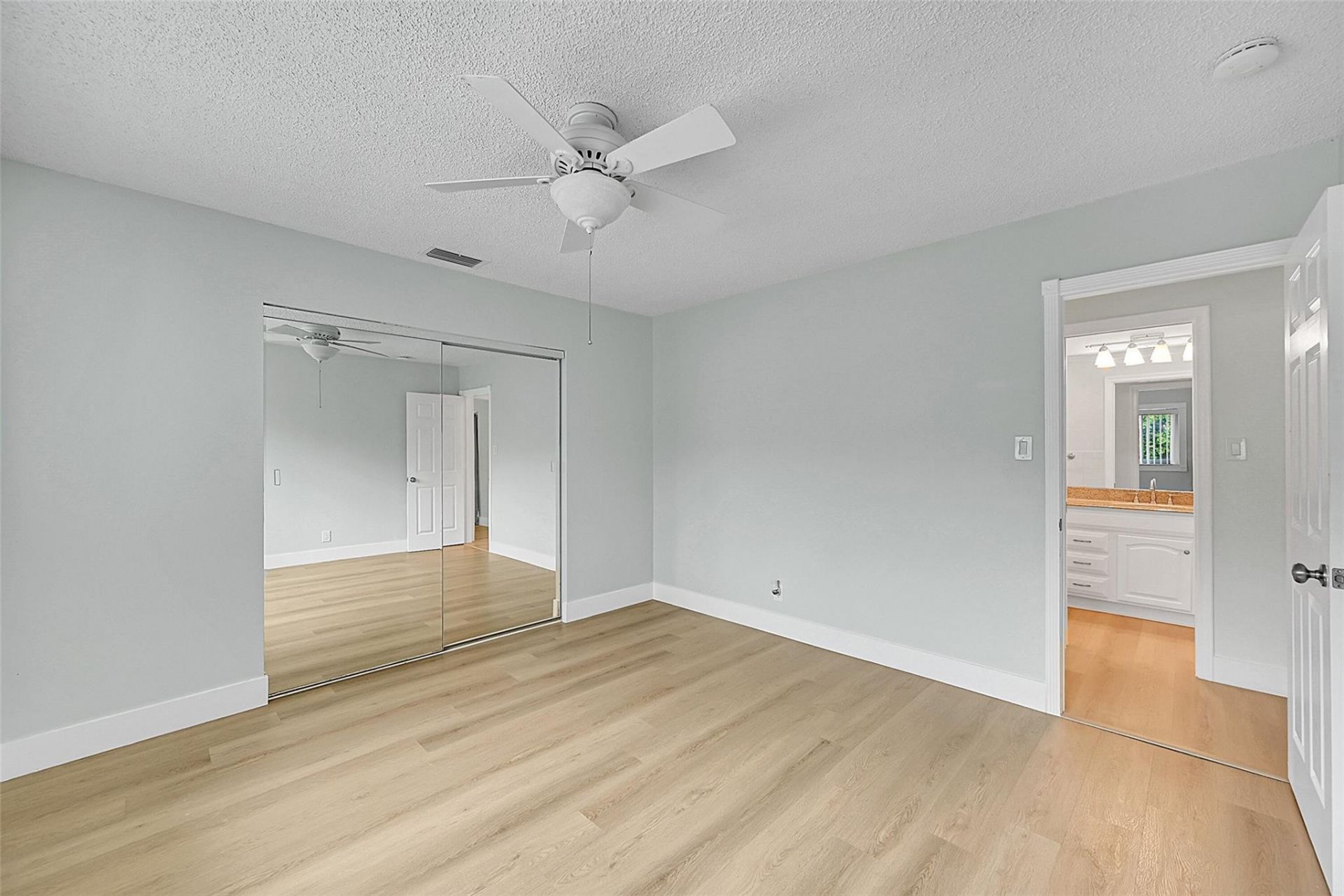 1480 SW 66th Terrace, Plantation, FL 33317 Photo