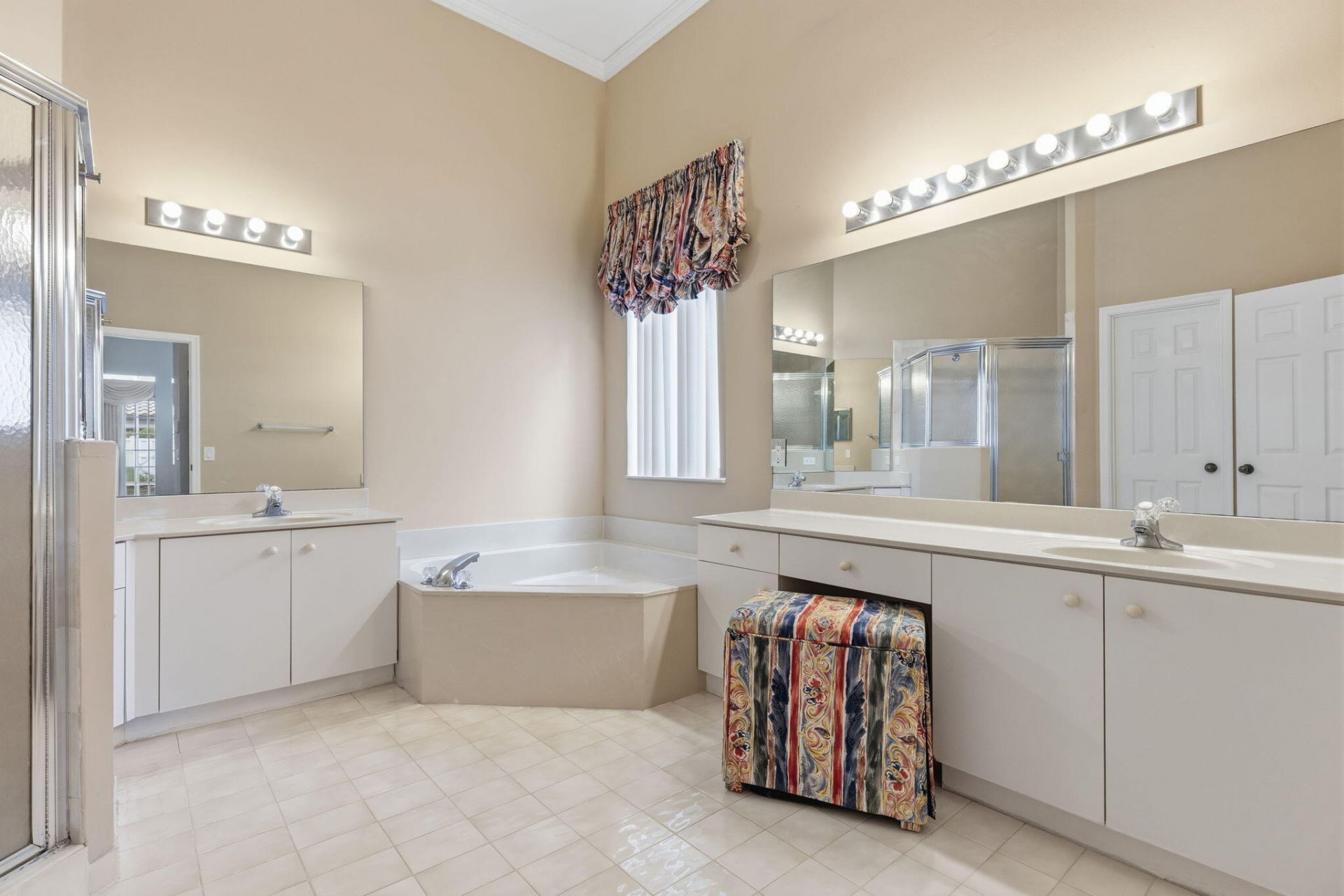 832 Heritage Drive, Weston, FL 33326 Photo