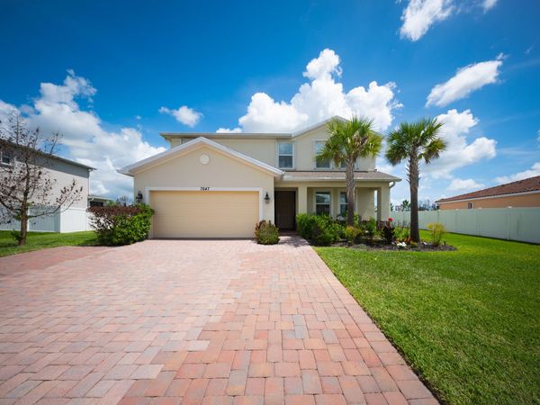 7647 NW Old Grove Lane, Port St. Lucie, FL 34987