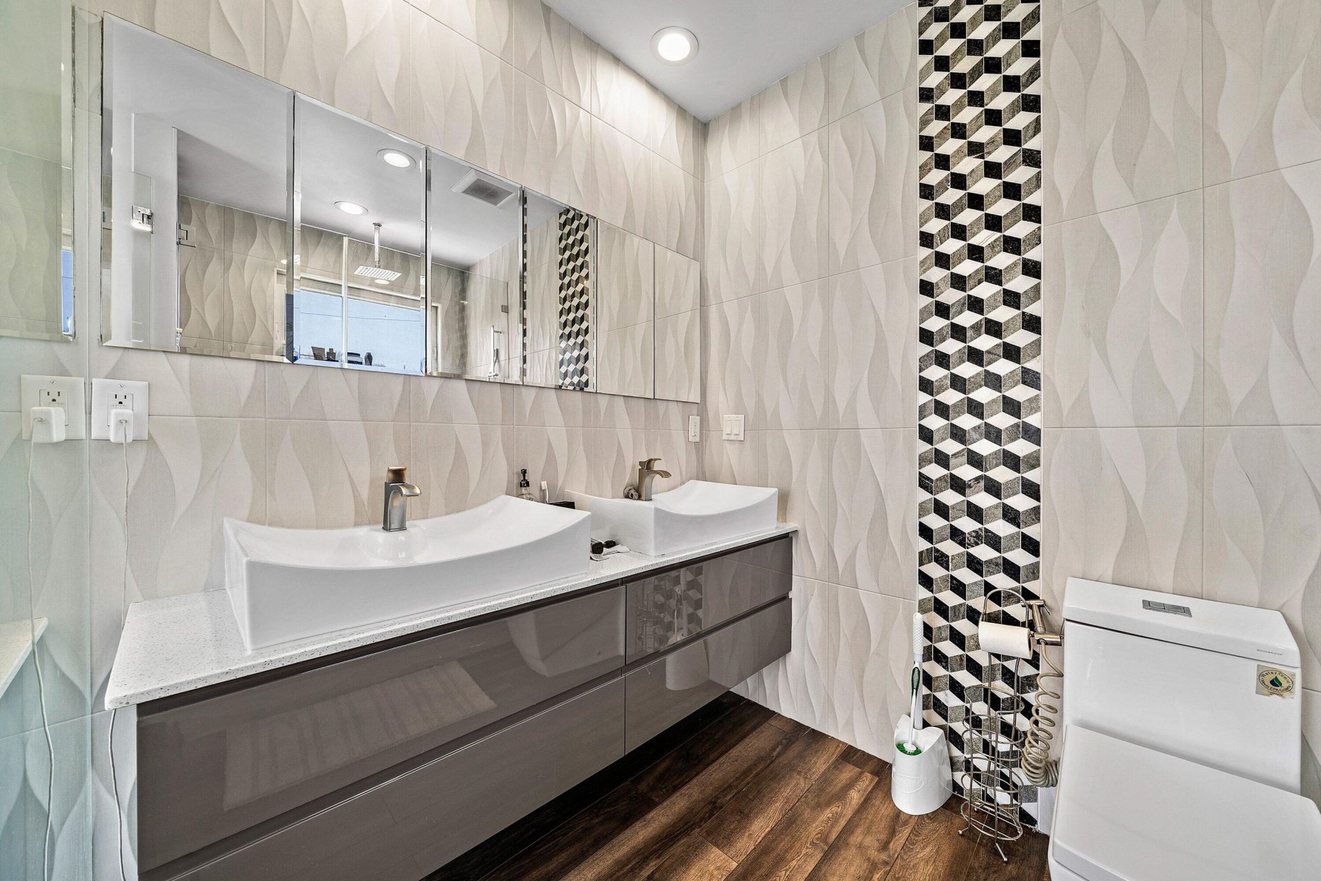 5920 NE 21st Road, Fort Lauderdale, FL 33308 Photo