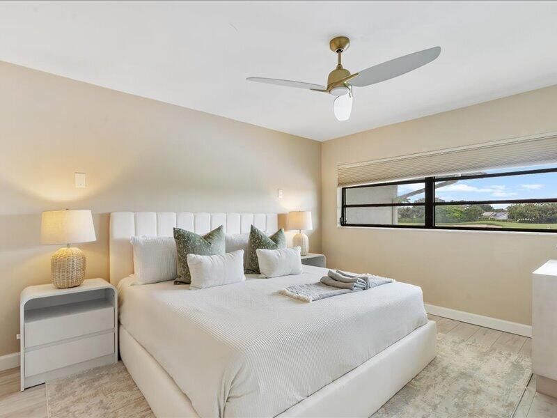 551 Greensward Lane, Unit 204-d, Delray Beach, FL 33445 Photo