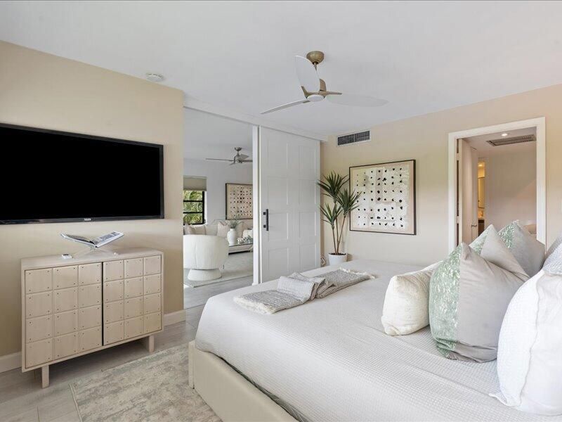 551 Greensward Lane, Unit 204-d, Delray Beach, FL 33445 Photo