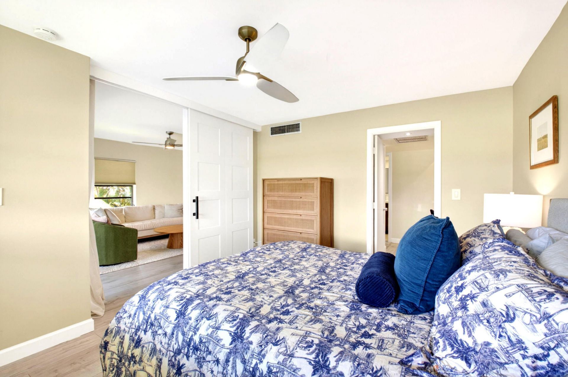 551 Greensward Lane, Unit 204-d, Delray Beach, FL 33445 Photo
