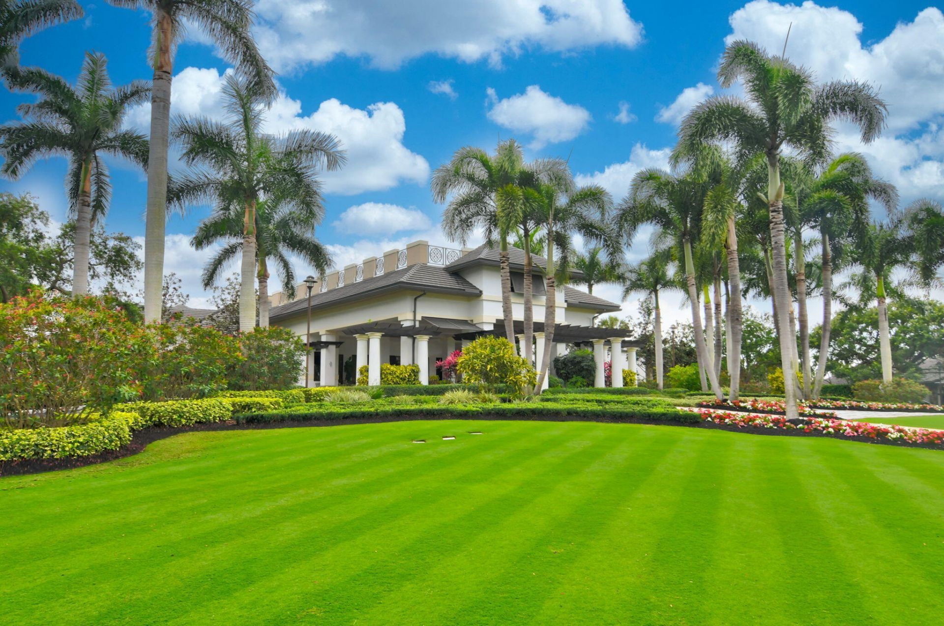 551 Greensward Lane, Unit 204-d, Delray Beach, FL 33445 Photo