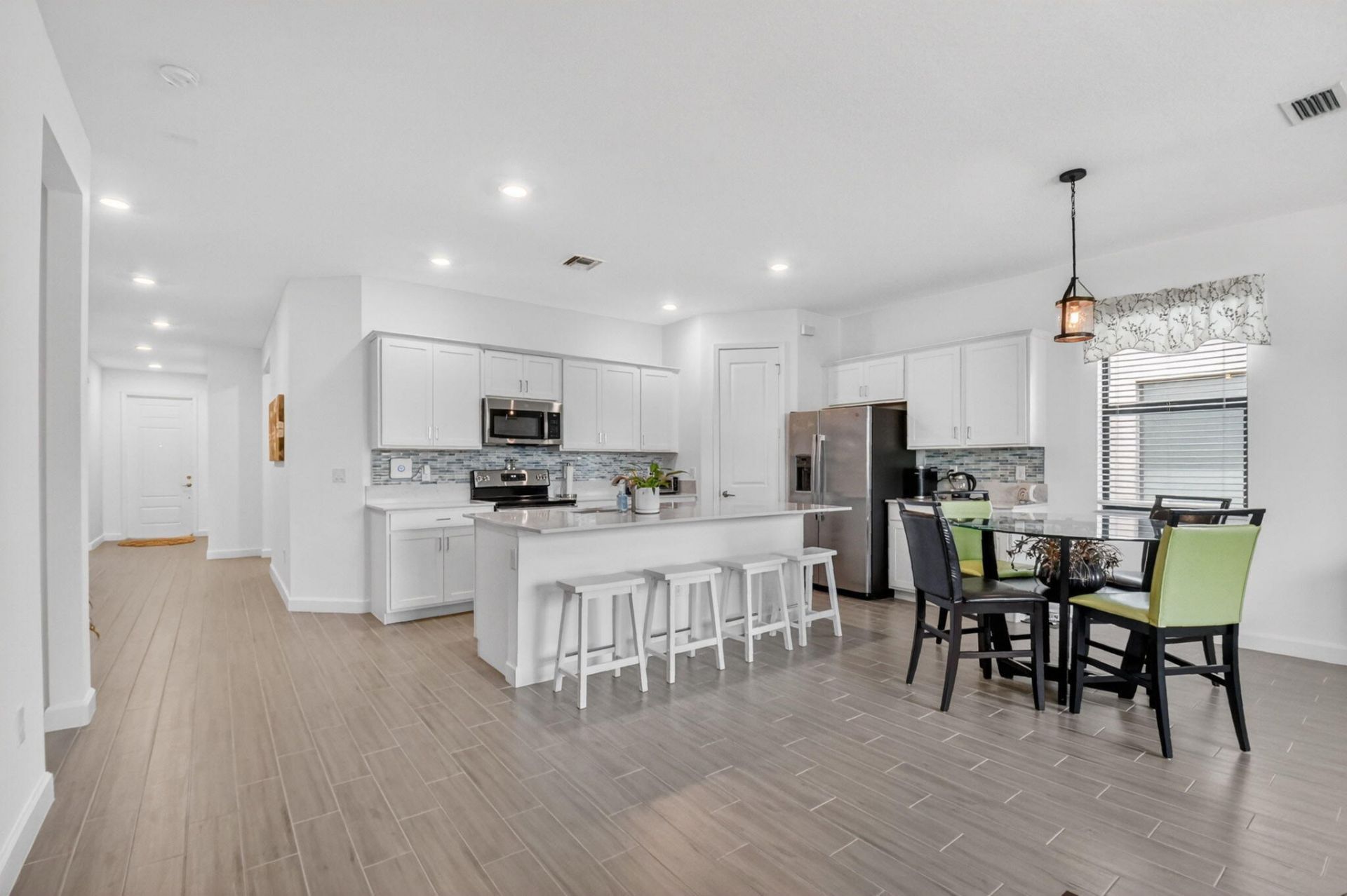 6026 Henderson Way, West Palm Beach, FL 33415 Photo