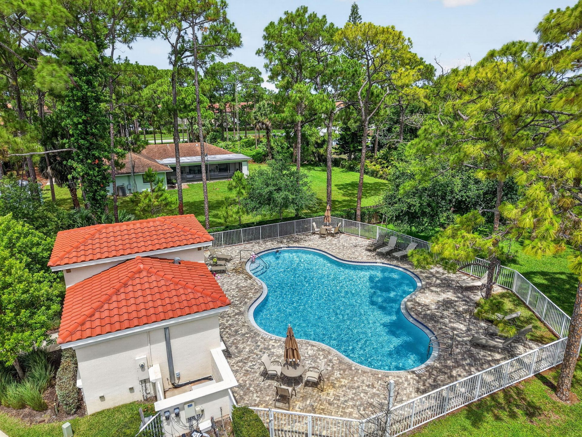 6026 Henderson Way, West Palm Beach, FL 33415 Photo