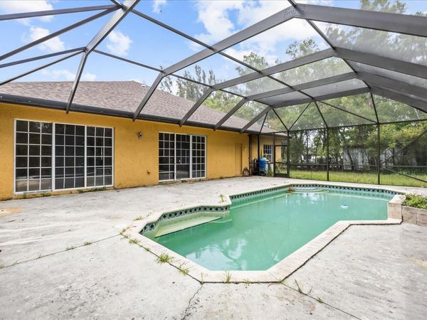 12390 N 53rd Rd Road N, The Acreage, FL 33411