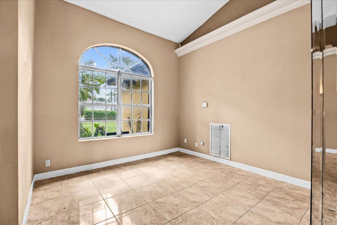 12390 N 53rd Rd Road N, The Acreage, FL 33411 Photo
