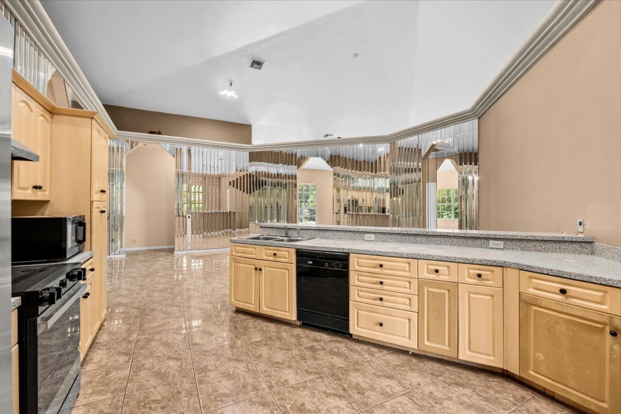 12390 N 53rd Rd Road N, The Acreage, FL 33411 Photo