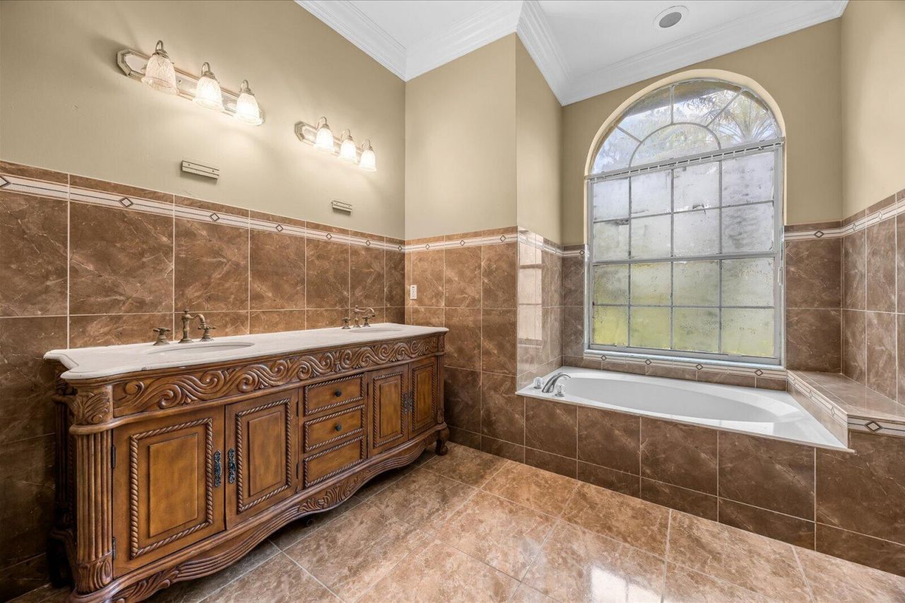 12390 N 53rd Rd Road N, The Acreage, FL 33411 Photo
