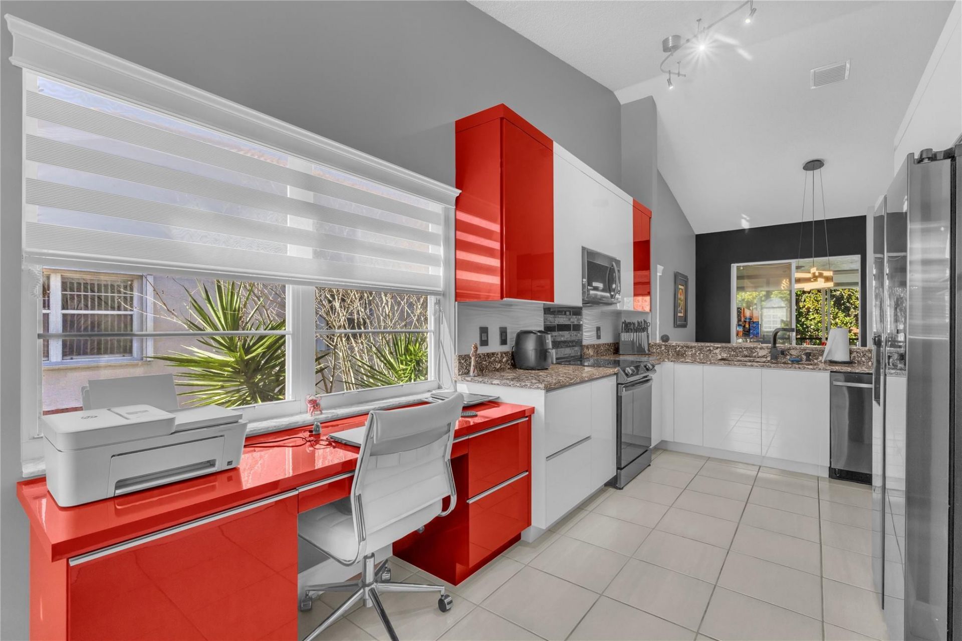 7685 Springwater Place, Unit 201, Boynton Beach, FL 33437 Photo