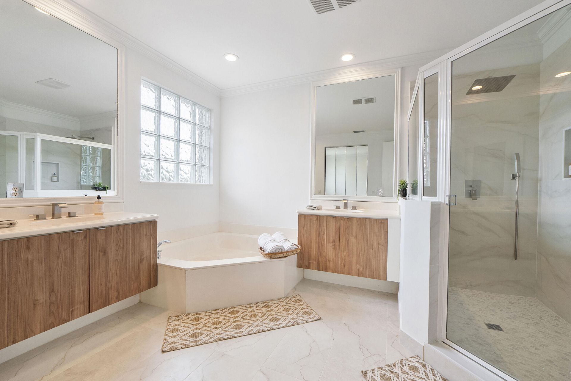 5081 NW 120th Avenue, Coral Springs, FL 33076 Photo
