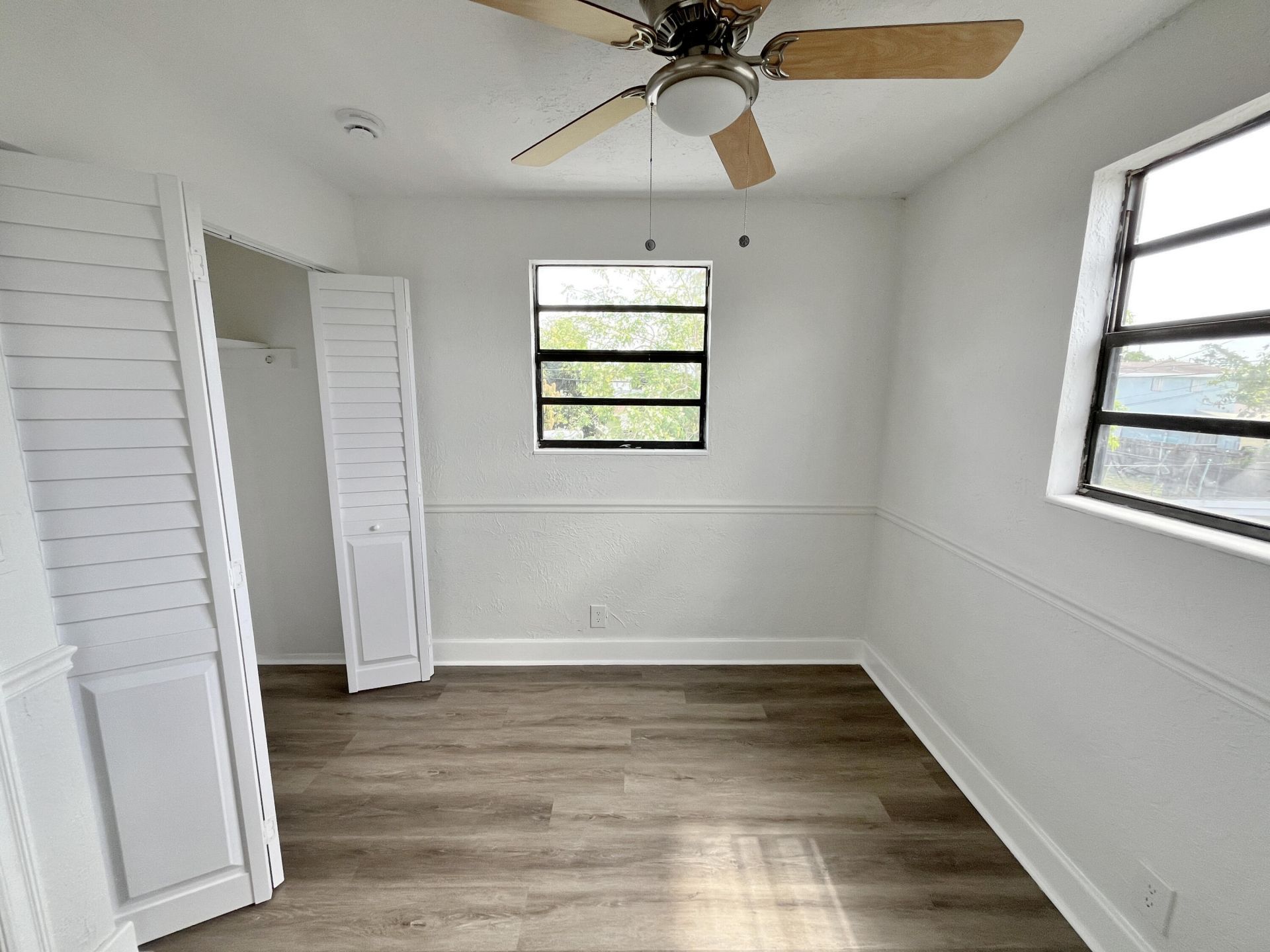 5163 Marion Place, West Palm Beach, FL 33407 Photo