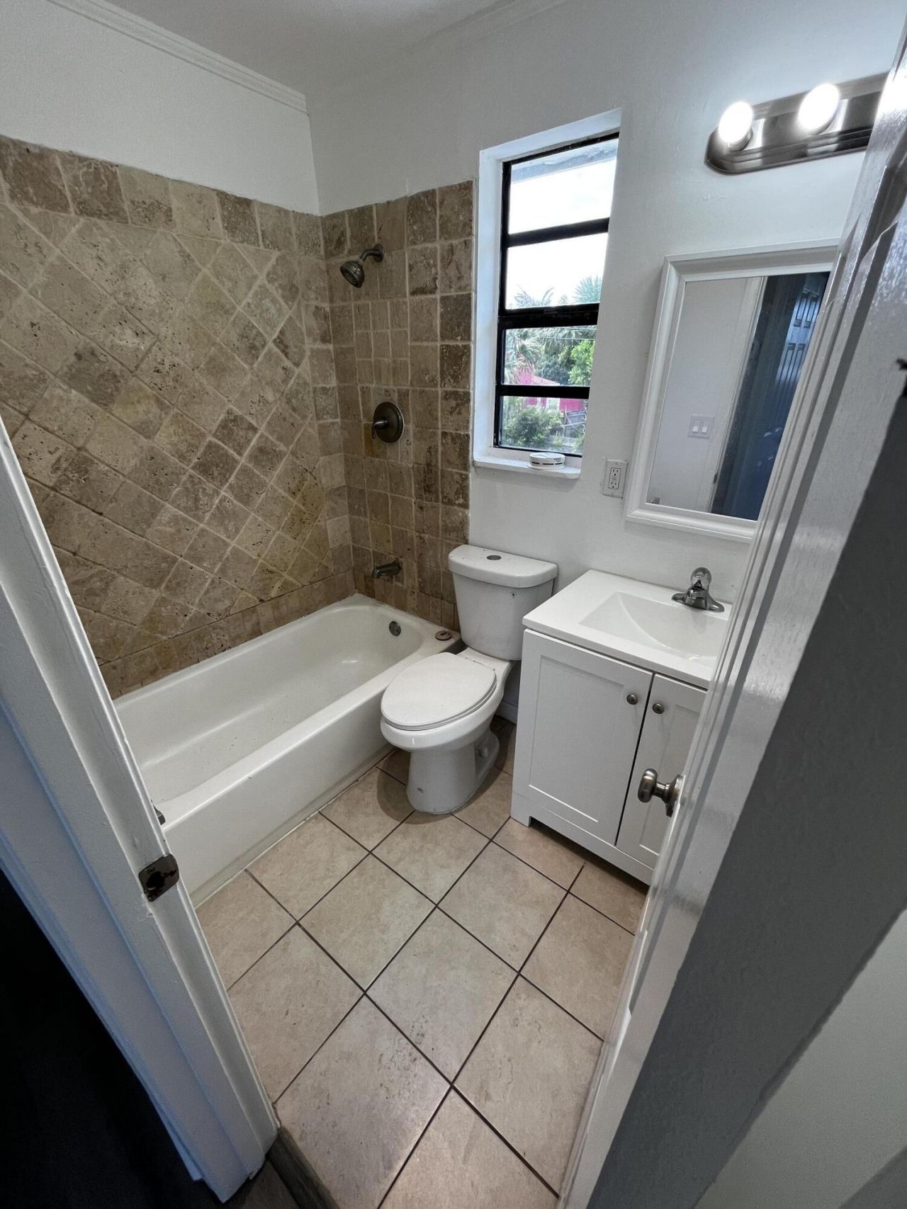 5163 Marion Place, West Palm Beach, FL 33407 Photo