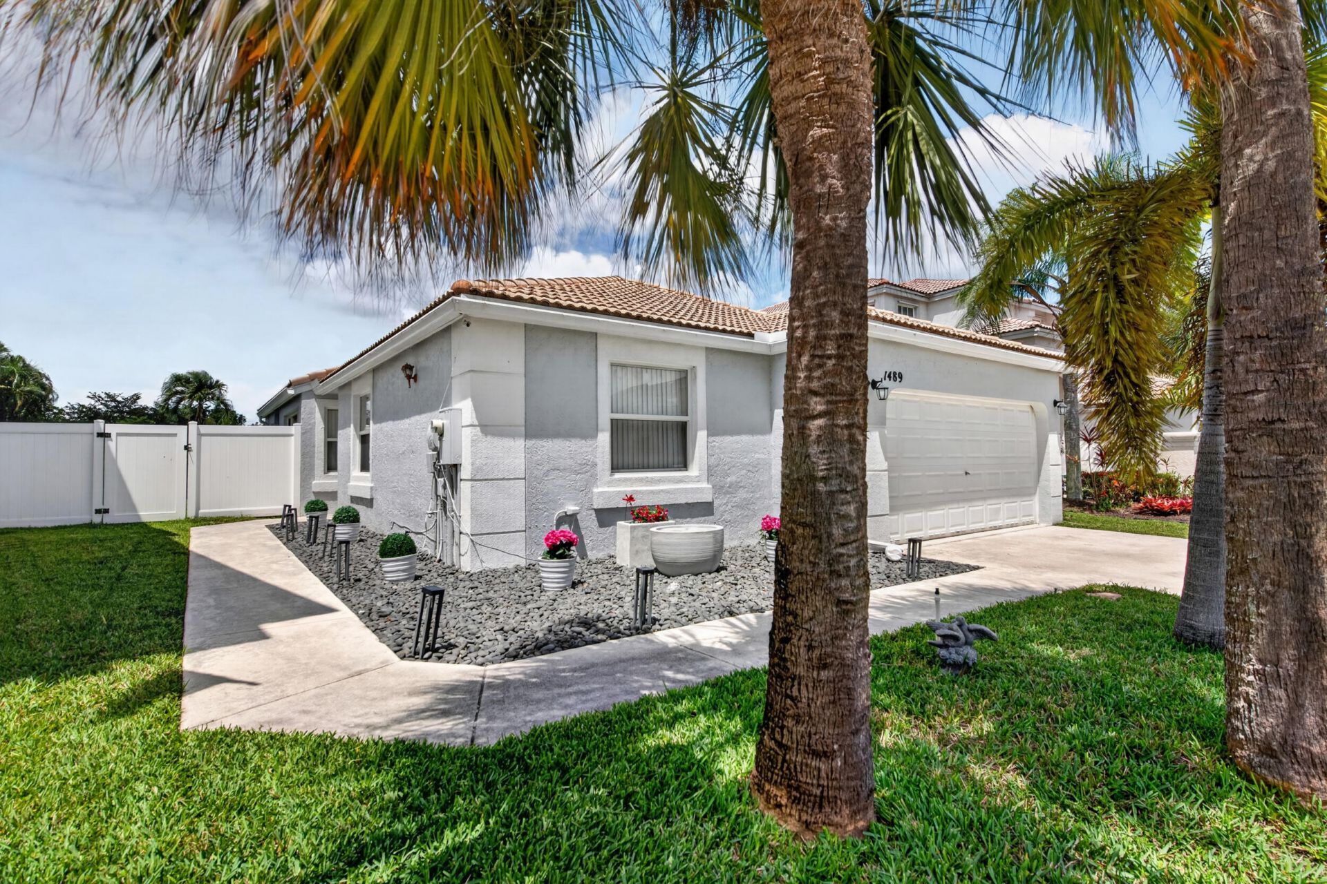 1489 NW 153rd Avenue, Pembroke Pines, FL 33028 Photo