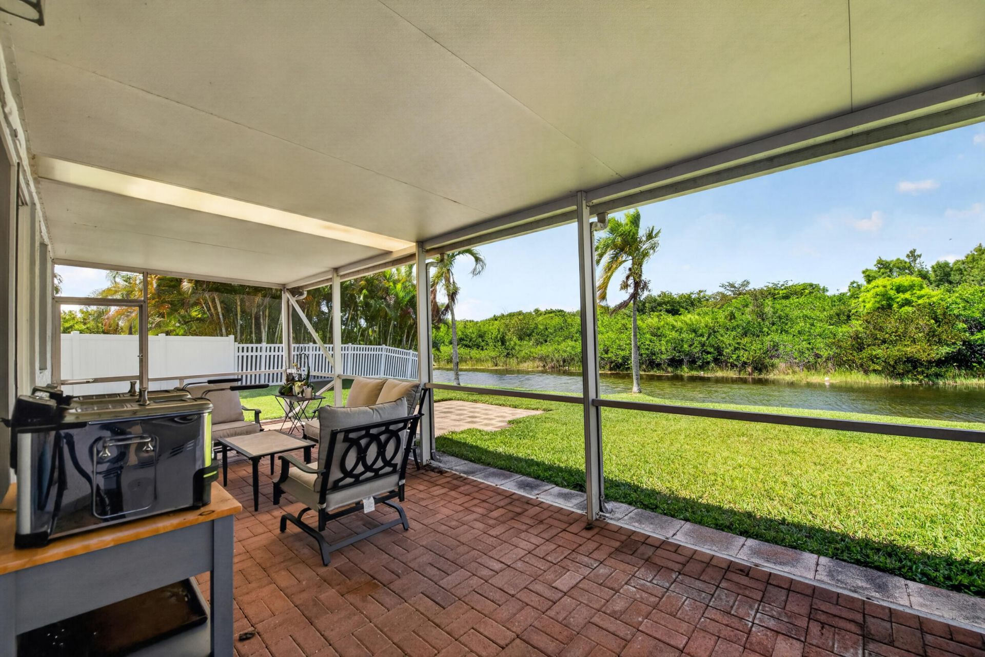 1489 NW 153rd Avenue, Pembroke Pines, FL 33028 Photo
