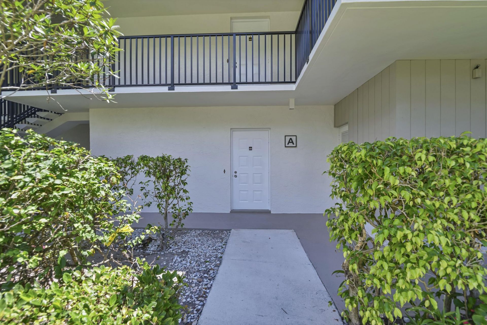 401 Greensward Lane, Unit 102-a, Delray Beach, FL 33445 Photo