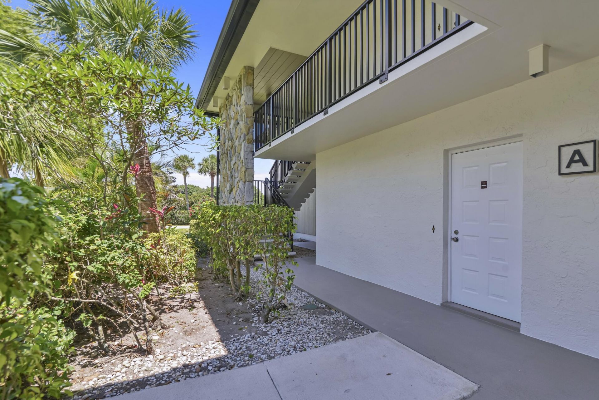 401 Greensward Lane, Unit 102-a, Delray Beach, FL 33445 Photo