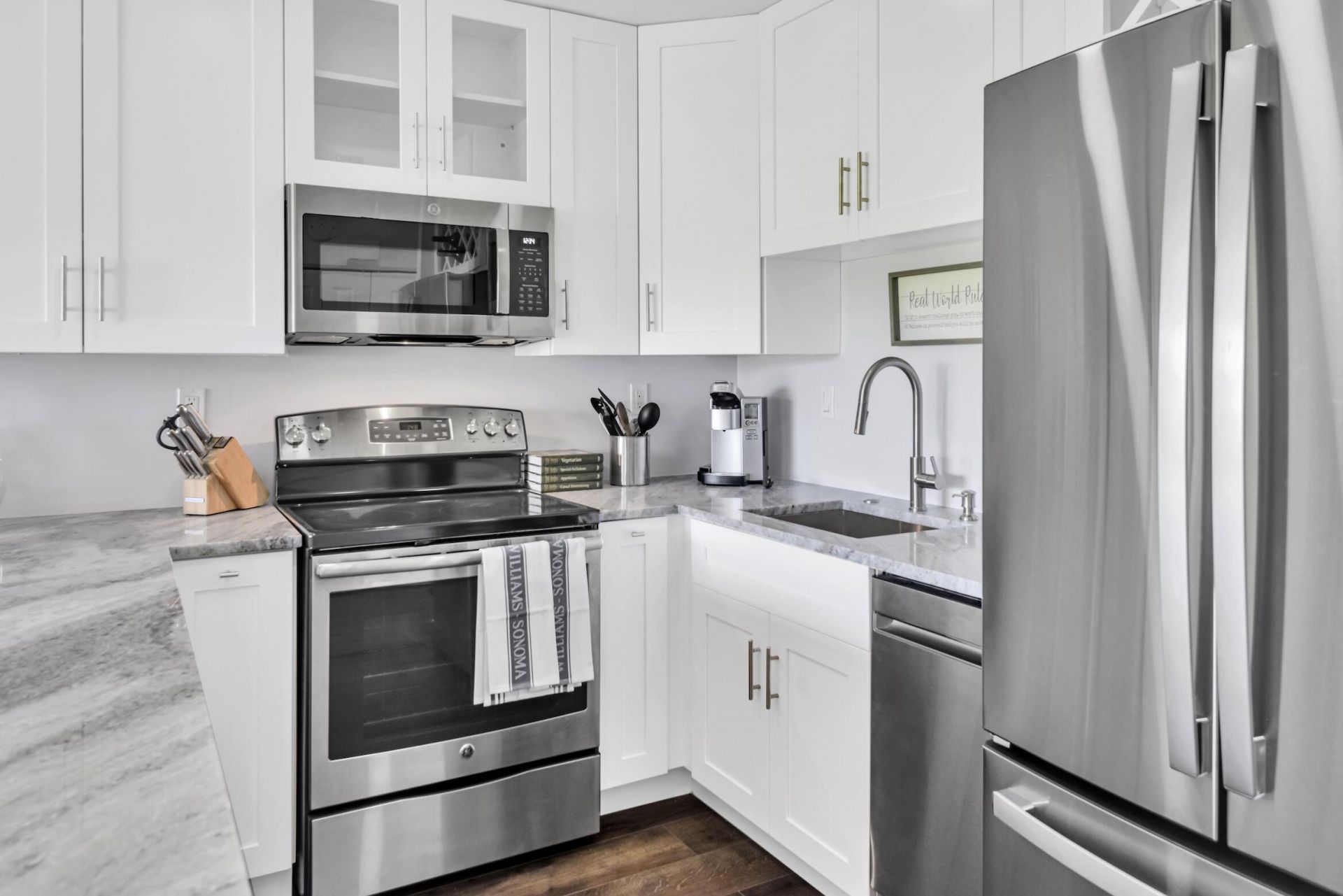 401 Greensward Lane, Unit 102-a, Delray Beach, FL 33445 Photo