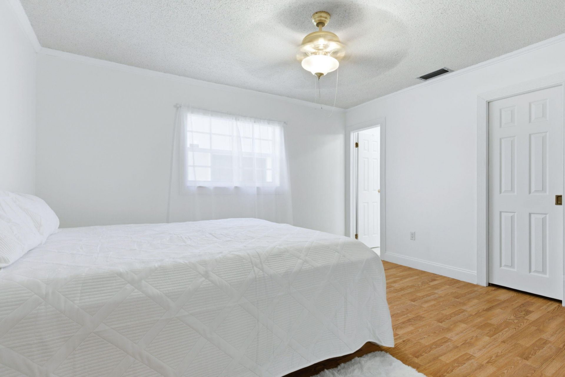 10691 NW 26th Place, Sunrise, FL 33322 Photo