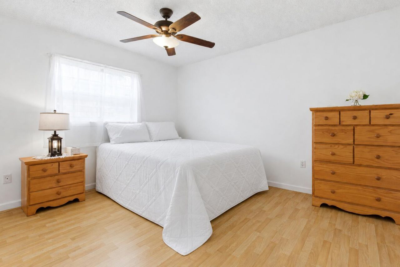 10691 NW 26th Place, Sunrise, FL 33322 Photo