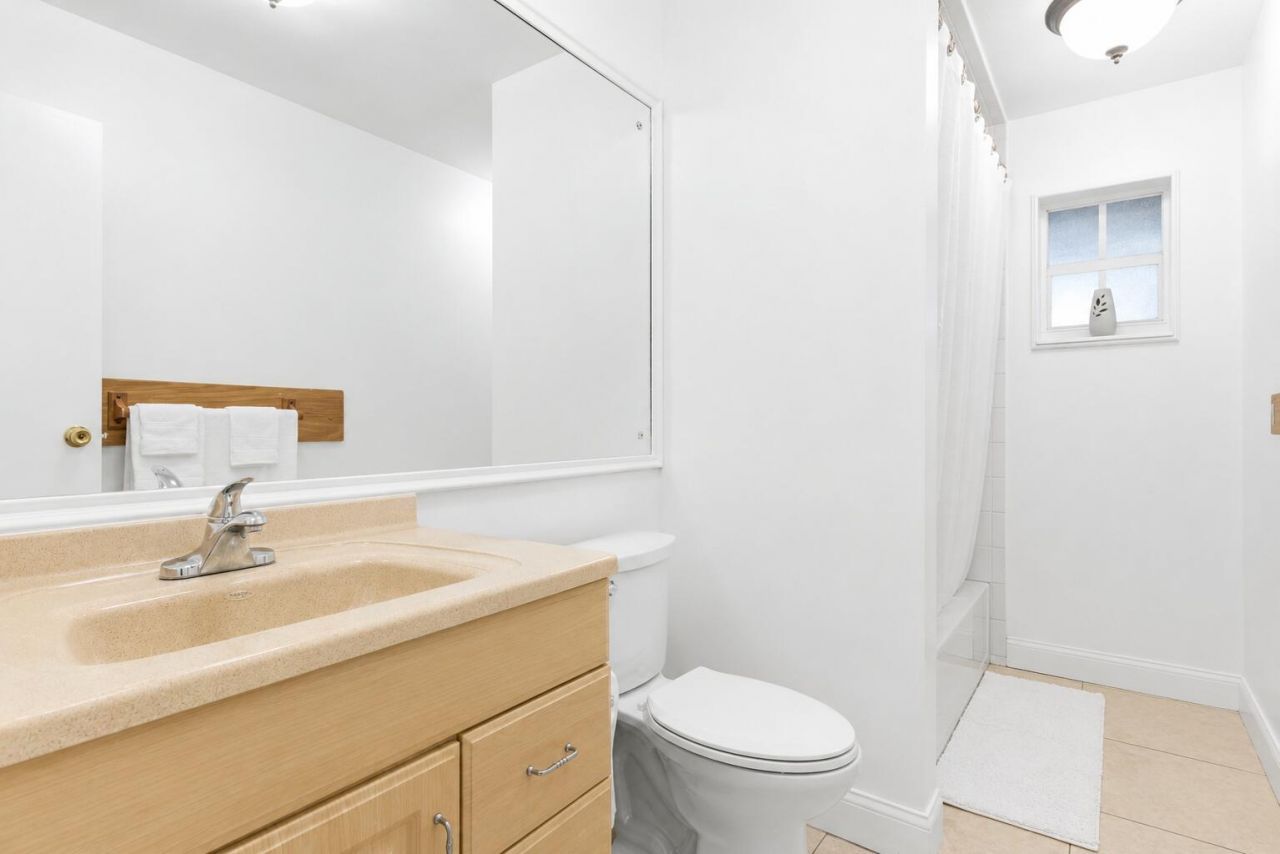 10691 NW 26th Place, Sunrise, FL 33322 Photo