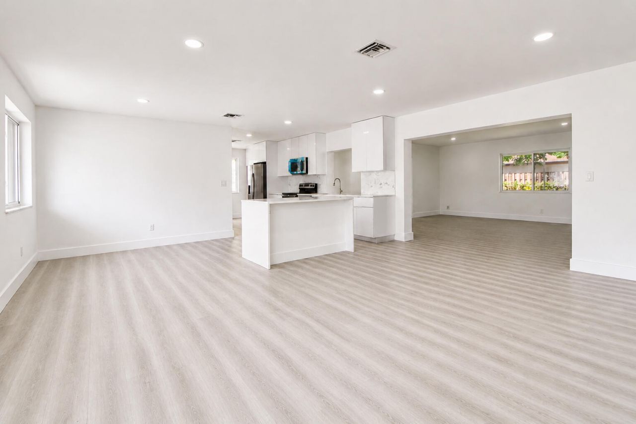 2440 NW 63rd Terrace, Sunrise, FL 33313 Photo
