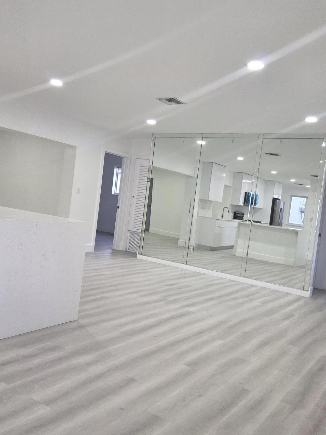 2440 NW 63rd Terrace, Sunrise, FL 33313 Photo